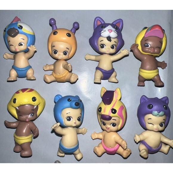Mixed Lot Of 12 Twozies Mini Vinyl Baby Dolls 2" Cake Toppers Figures - Picture 2 of 4